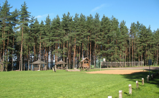 Stovyklaviete-ir-zaidimo-aikstele.-A.Brazdeikytes-n-min.jpg
